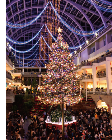光と音で聖夜を彩る 11月2日サッポロファクトリージャンボクリスマスツリーが点灯 ほっかいどうデータベース 財界さっぽろ